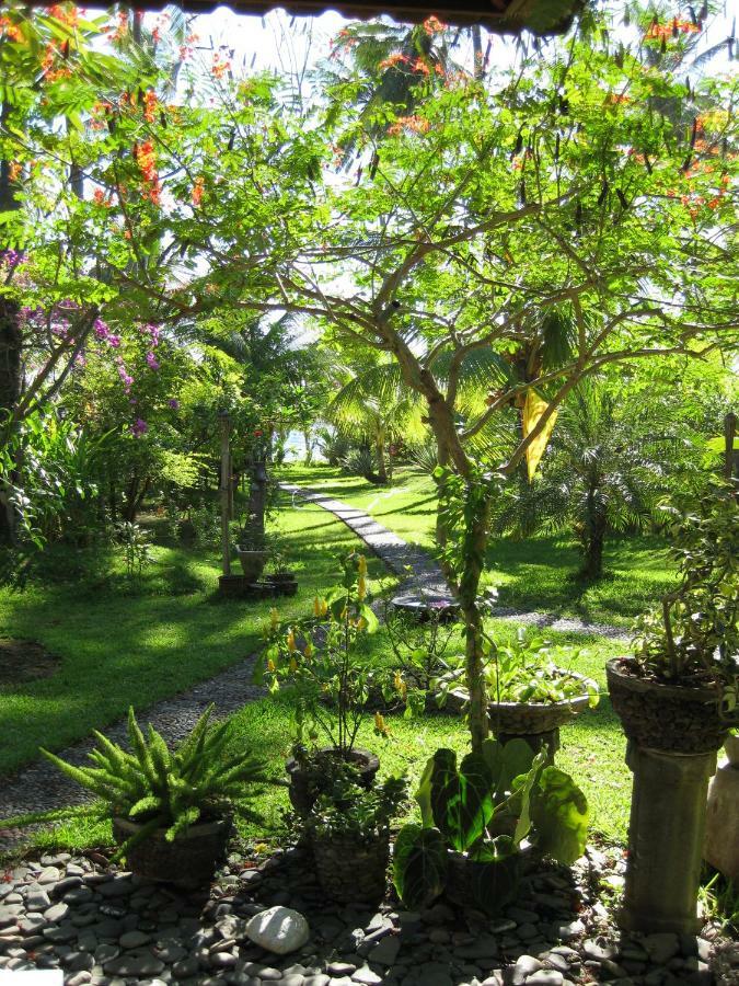 Bali Sandat Tejakula Exteriör bild