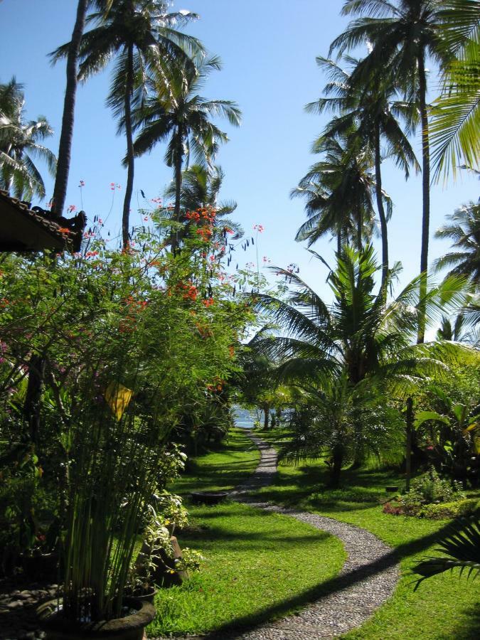 Bali Sandat Hotell Tejakula Exteriör bild